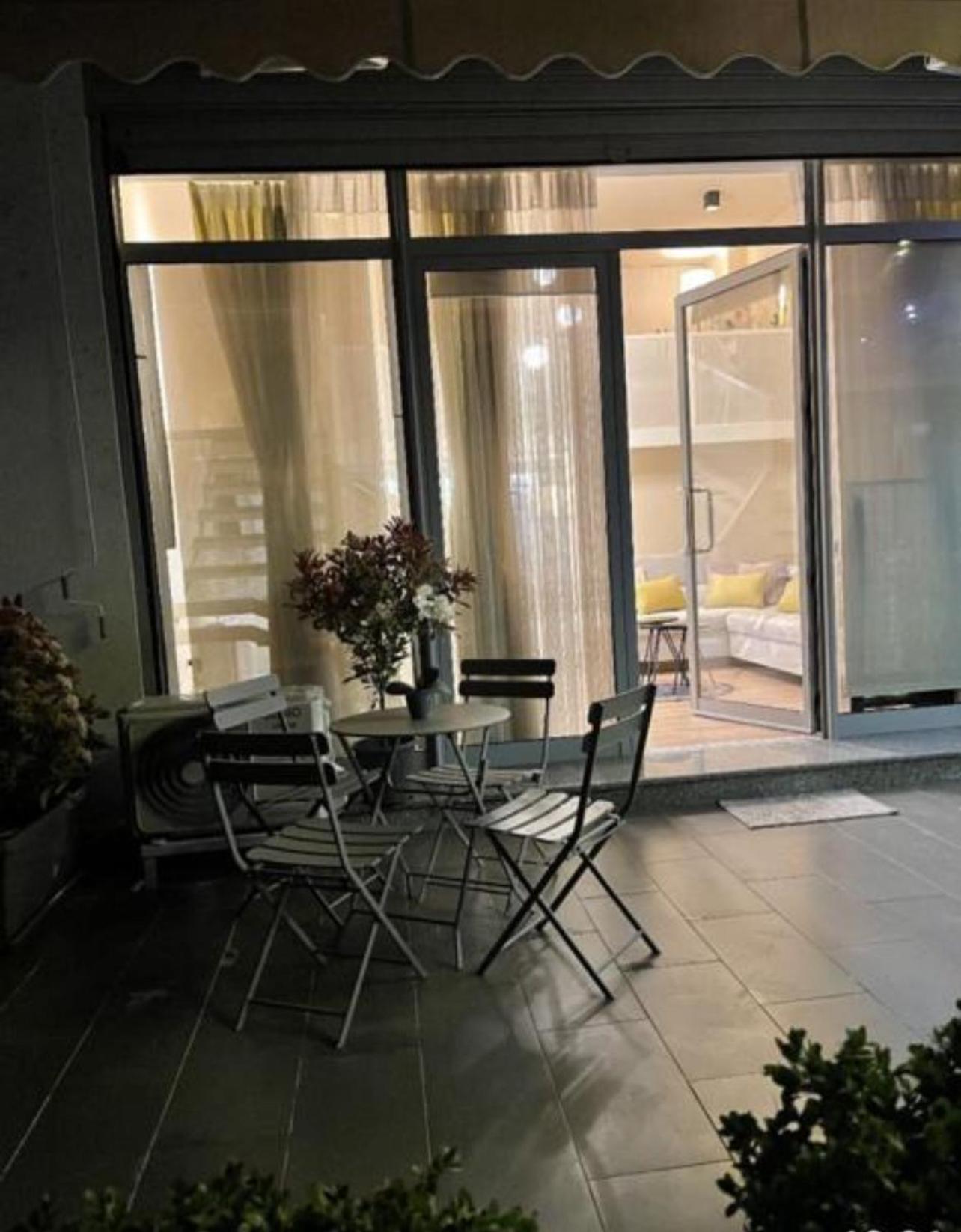 Lovely Apartment In Pogradec City With A Lake View מראה חיצוני תמונה